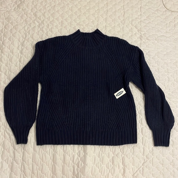 Old Navy Sweaters - Old Navy Sweater